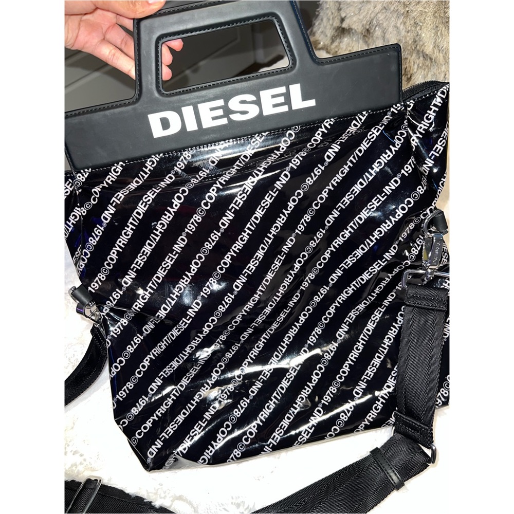 Diesel tote
